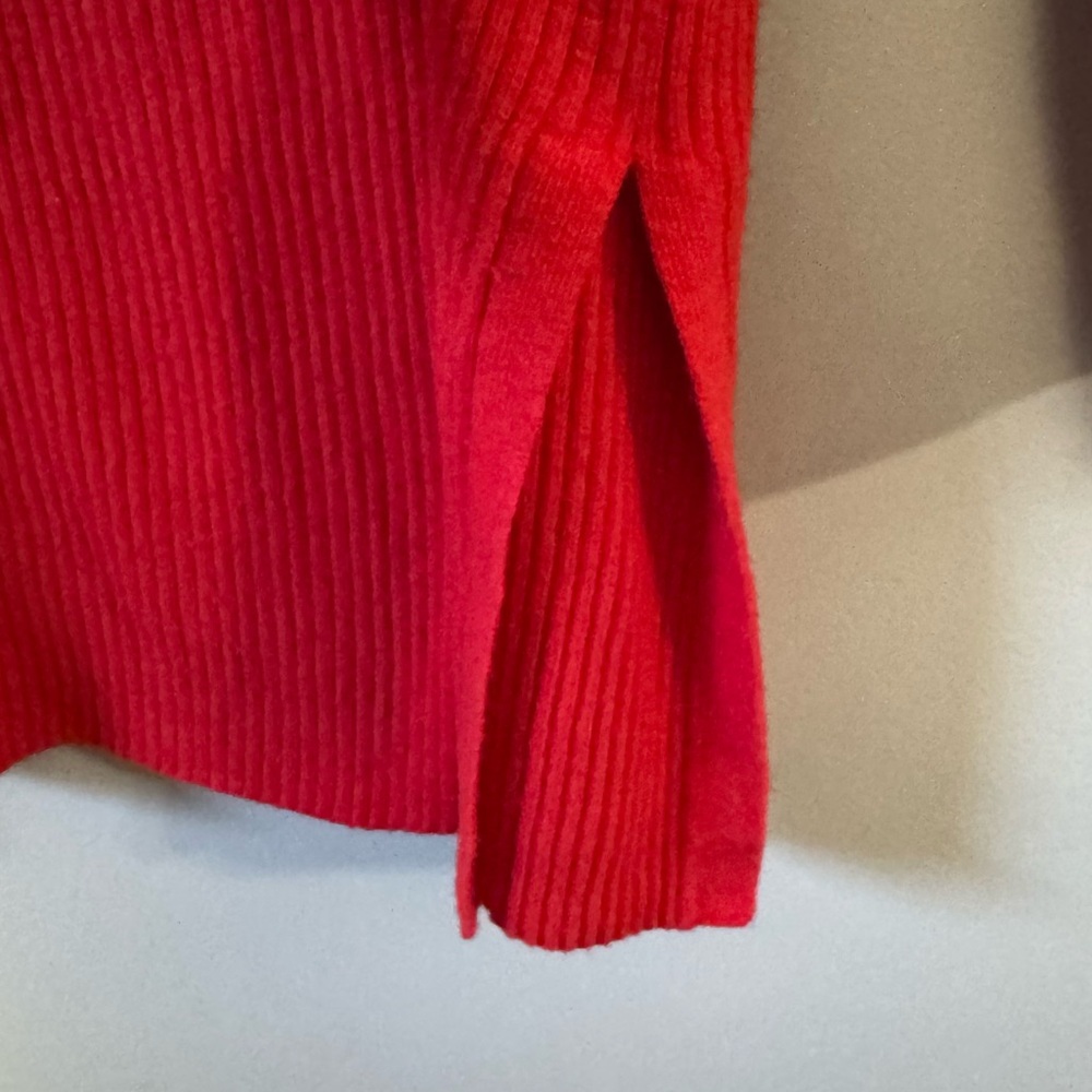 Ettiwa by Anthropologie Red merino wool blend split hem longline tunic sweater - Picture 2 of 5